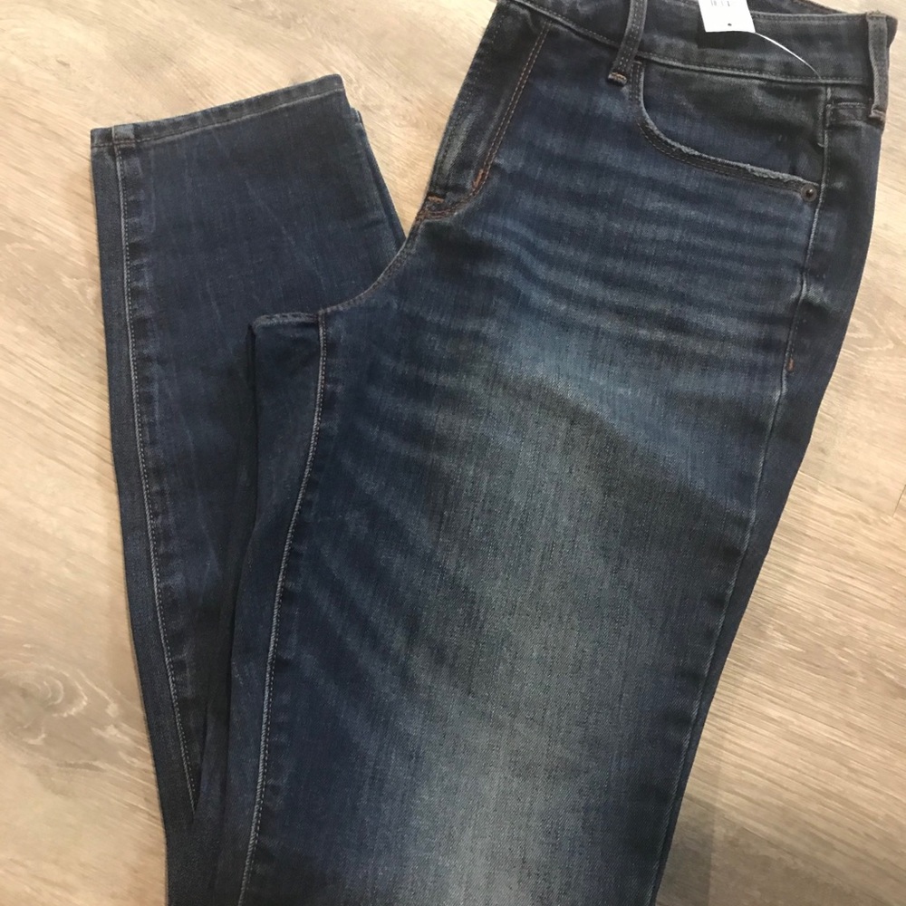 Old Navy NWT size 8 pop icon skinny jeans